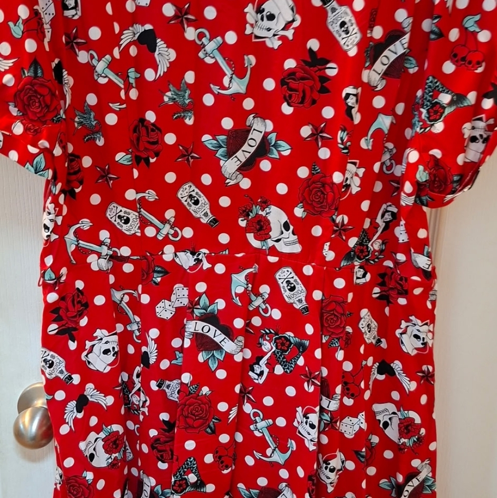 Torrid retro Chick - Picture 3 of 4